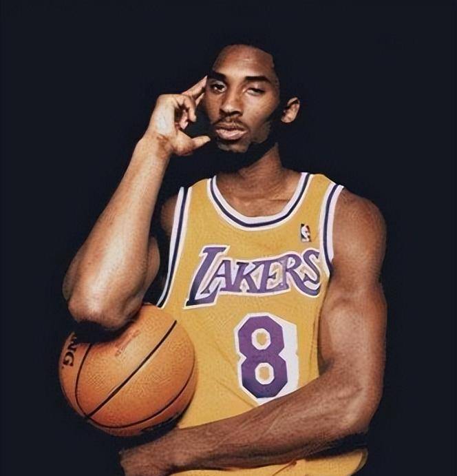 科比布莱恩退役，洛杉矶湖人季后赛梦碎